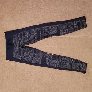 Under Armour Women's Compression Color Block Leggings